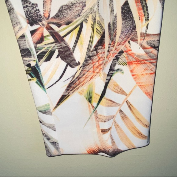 Joseph Ribkoff Floral Print Split Hem Pull On Pant - Picture 5 of 7